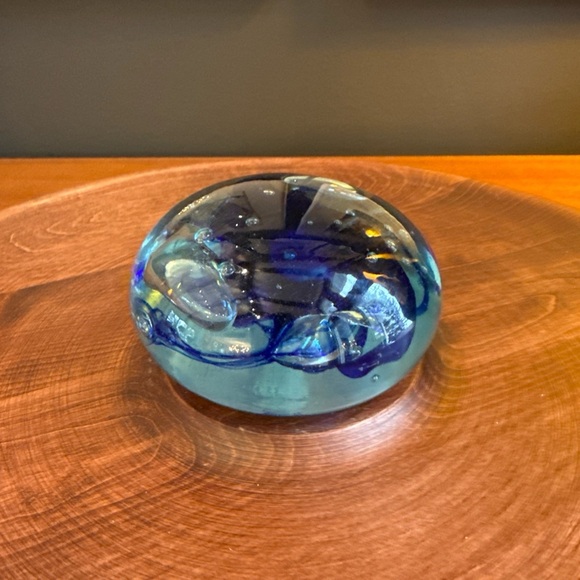 Skookum Art Glass 1979 Robert Held Paper Weight Large - Picture 8 of 16